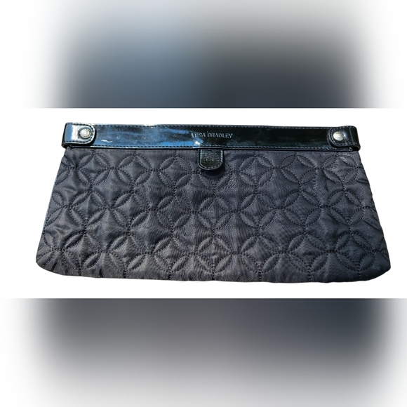 Vera Bradley Elegant Black Quilted Clutch Hinged Stays Open Pix In Natural Light - Picture 1 of 11
